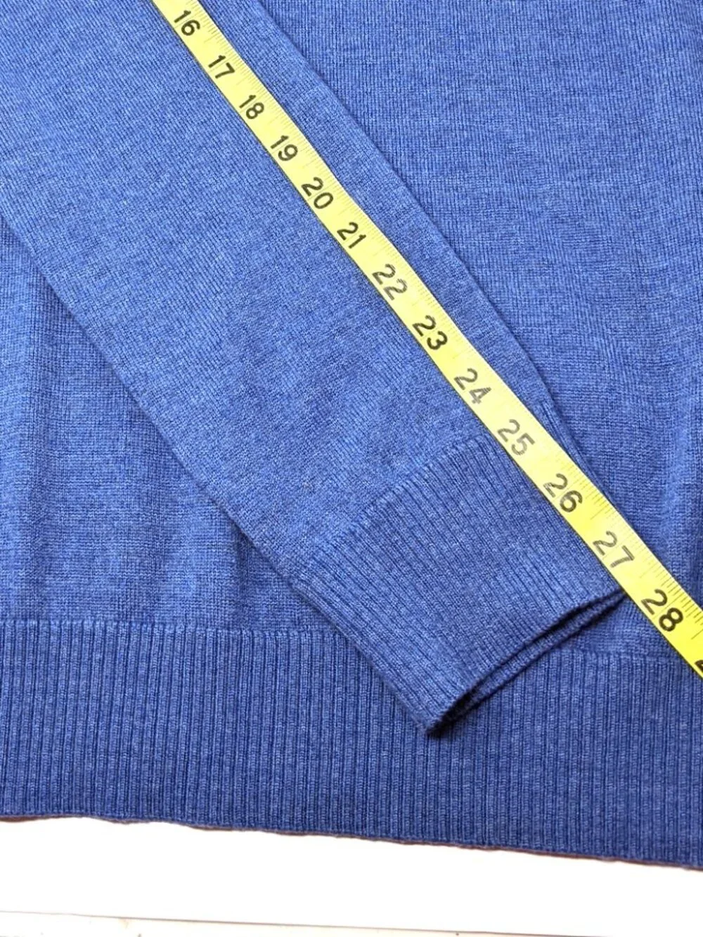 Mens Banana Republic Extra Fine Merino Wool Sweater XL Peacock Blue V-neck